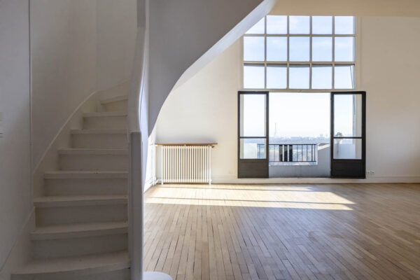 Duplex 1930 avec vue sur Paris